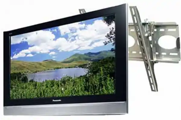 Plasma Panasonic 37" TH37PA50 con Soporte Pared TWM1 Solo Por Tiempo Limitado