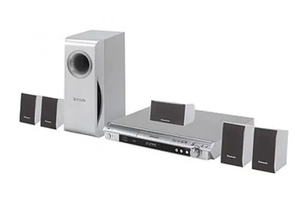 Sistema Cine en Casa Panasonic SCPT150E Plata Últimas Unidades