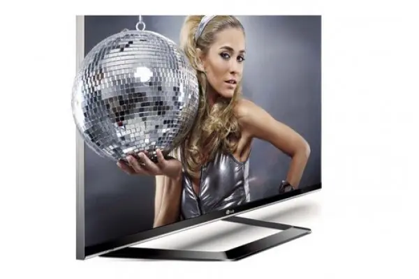 LED LG 32" 32LM660S Promoción Exclusiva