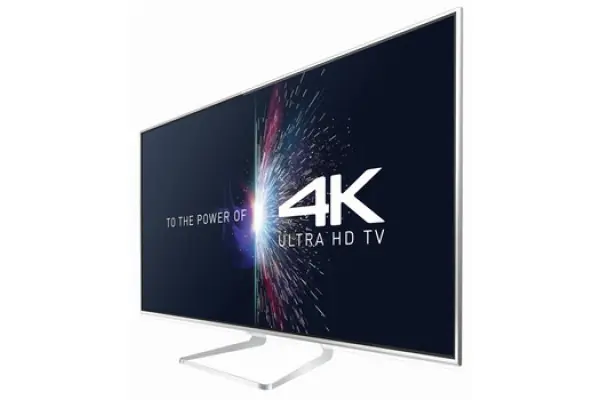 LED Panasonic 65" TXL65WT600E Súper Precio