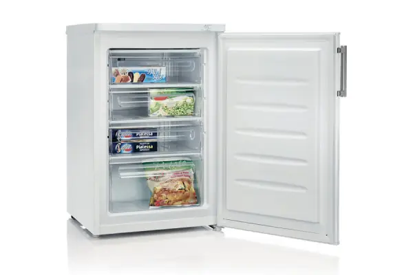 Oferta Congelador Candy CFU 195/1 E