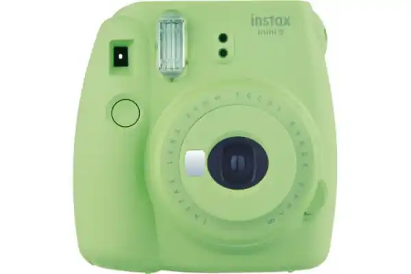 Promoción Cámara Instantanea Fujifilm INSTAX Mini 9 Lima