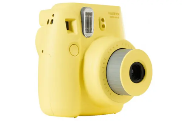 Imprescindible (Must-Have) Cámara instantánea Fujifilm Instax Mini 8