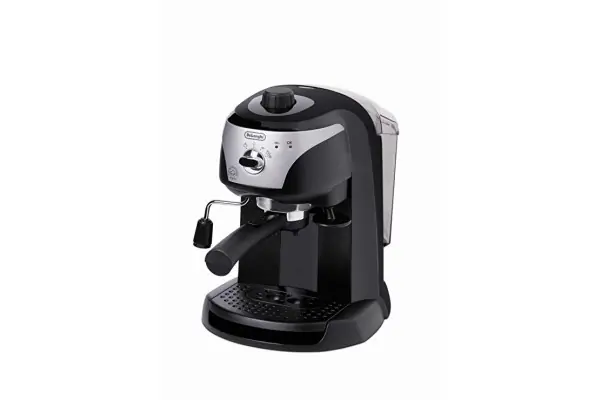 Cefetera Deloghi EC221B Brazo Promoción Exclusiva